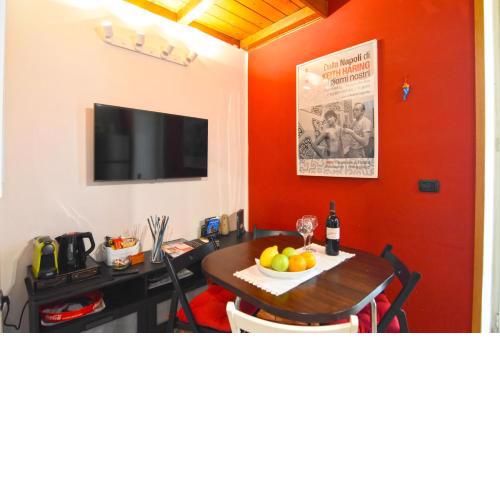 NaplEssence Guest House