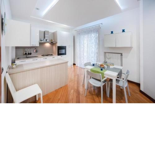 Napoli Charming Apartments Vomero "Fashion and Glamour"