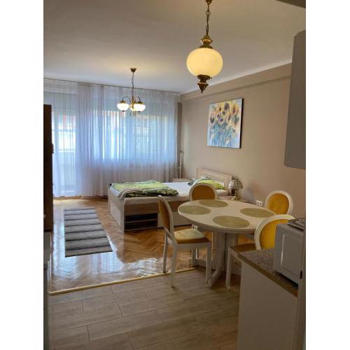 Napraforgó Apartman Kaposvár