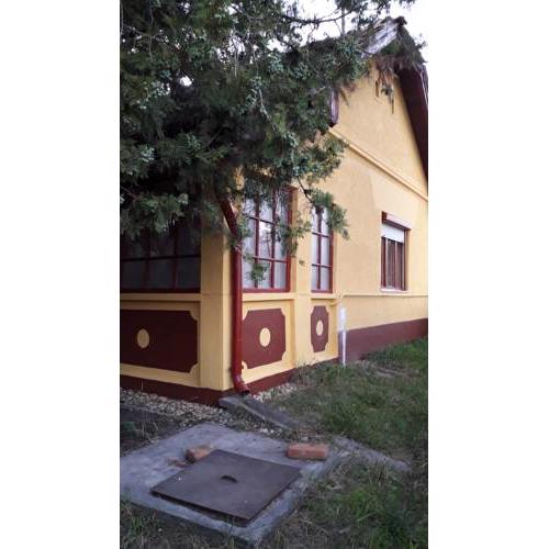 Napsugár Apartman