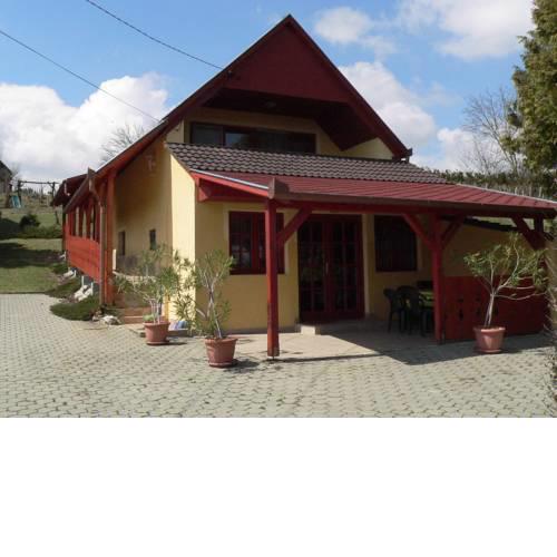 Napsugár Apartment