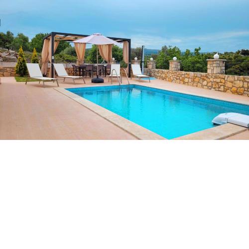 Natural view villa with private pool