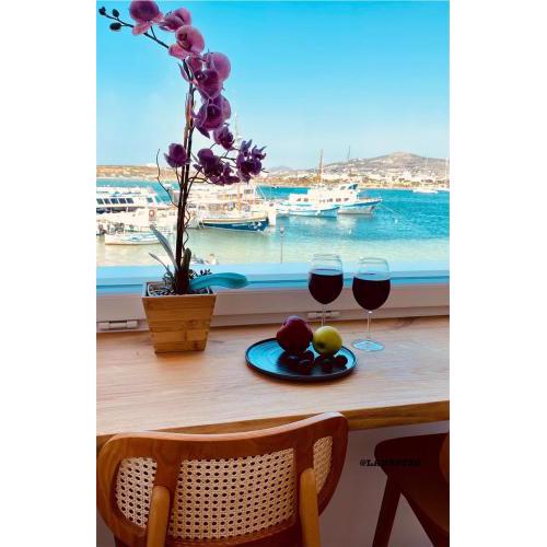 Nautica Suites - Modern Seaview Suite