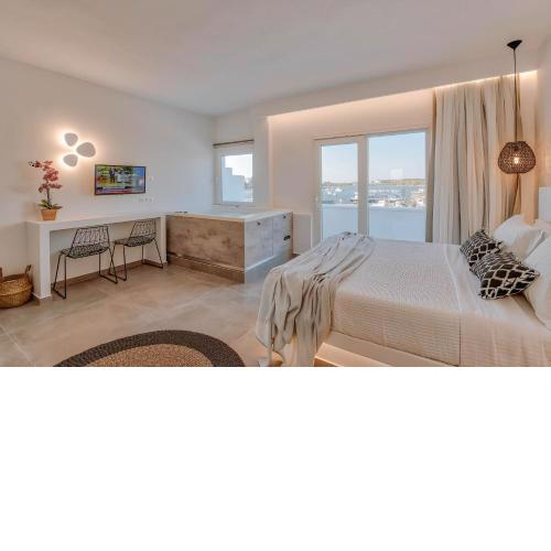 Nautica Suites-Superior Seaview suite with jacuzzi