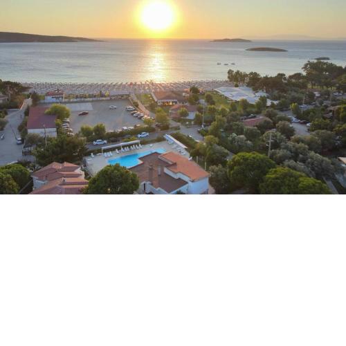 NAVALİA BEACH HOMES