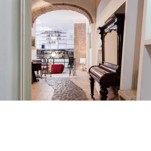 Navona Glamour Apartment