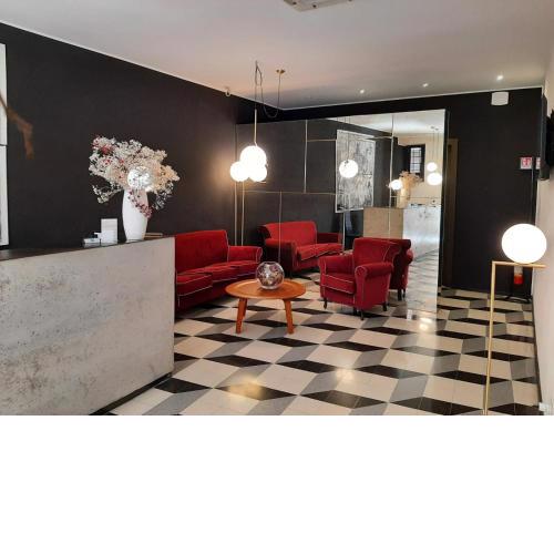Navona Theatre Hotel