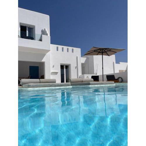 Naxos depis private villa with pool