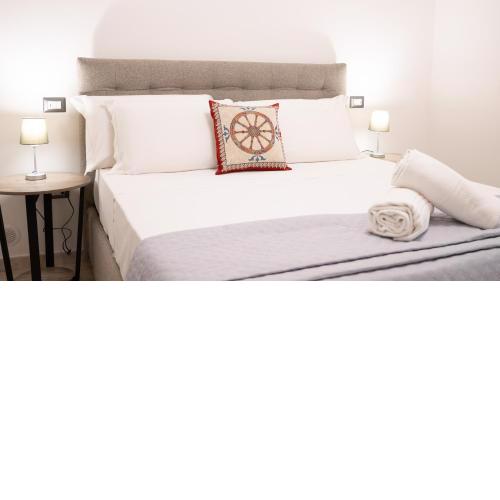 Naxos Home Holiday