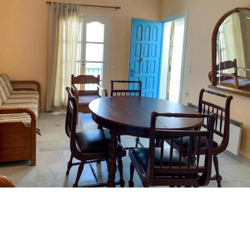 Naxos town apartment 1 km from port free parking
