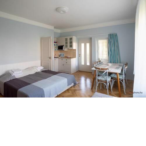 NÉ-KO Apartmanház