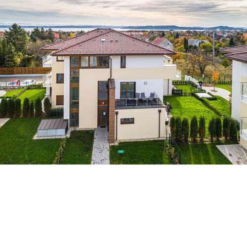 Near Eszterhazy Beach Apartman max 8 person BRAND NEW