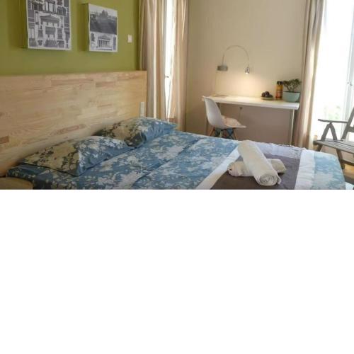 Near Metro for Acropolis - Private room "Rhea"