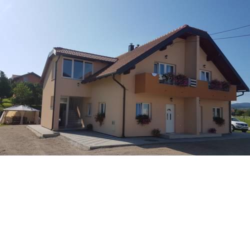 Neda Holiday House