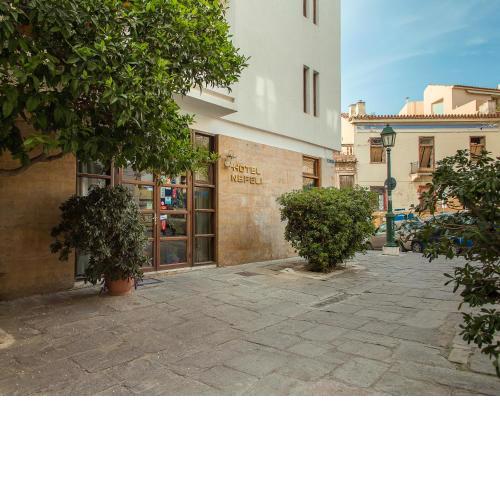 Nefeli Hotel