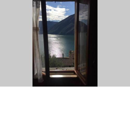 Nel set di piccolo mondo antico Villa Viola