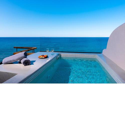 Neoma Luxury Suites