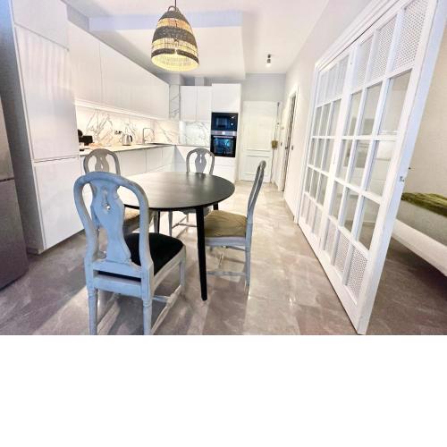 New 2BR Apartment in Golden Mile of Marbella !
