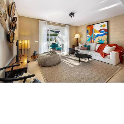 New and Stylish 1 bedroom Apt by Hard Rock RDR310