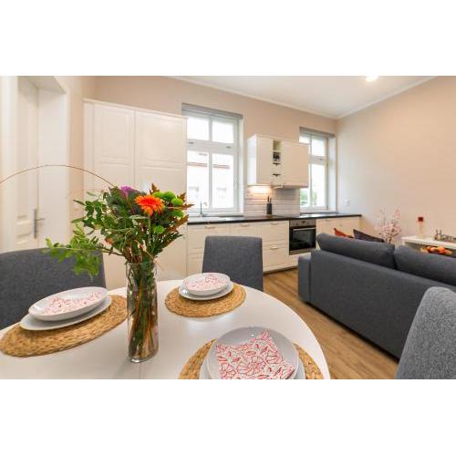 New apartment 2 - self check in, parking possible, weekend free parking