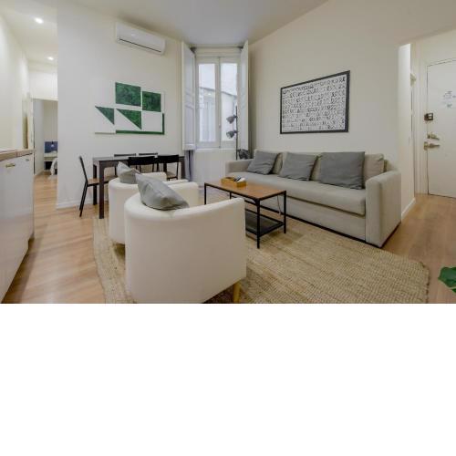 New Apt para 7 a 50 metros del Retiro/Museo Prado