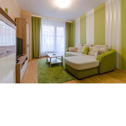 New Broadway Apartments