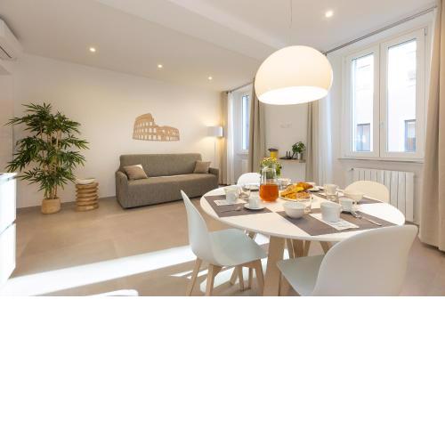 NEW! Colosseum Holidays Rome Apartments