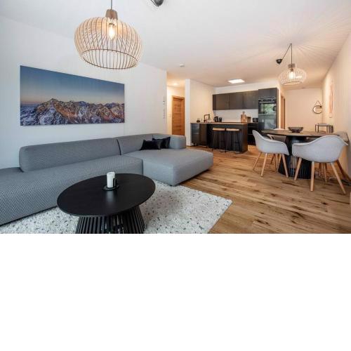 NEW! Design Apartment w mountain views & 10 mins from Sölden