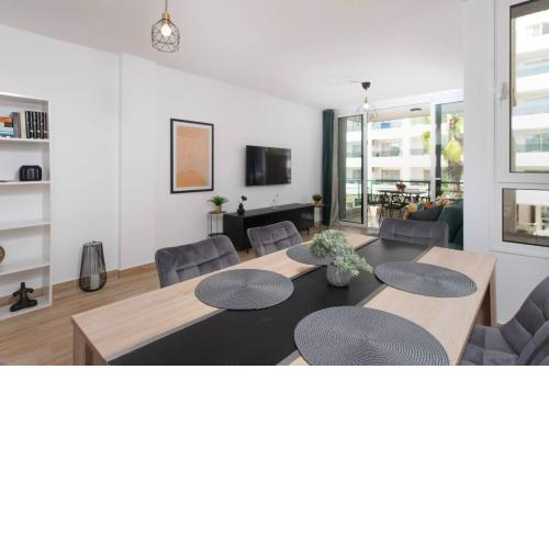 New Family 3BR Oasis in the Heart of Las Americas