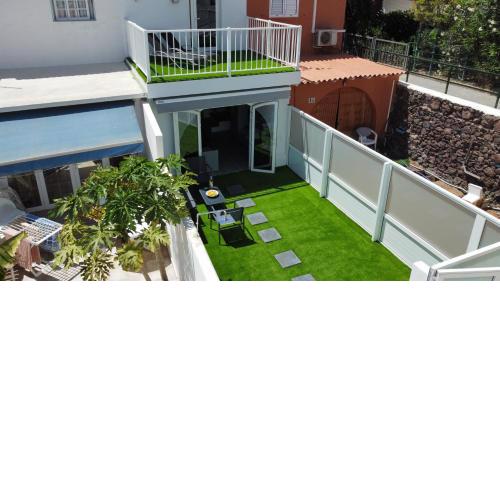 New Garden Solarium Bungalow
