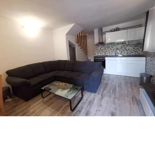 New Guest House Renata-Gita near central bus station