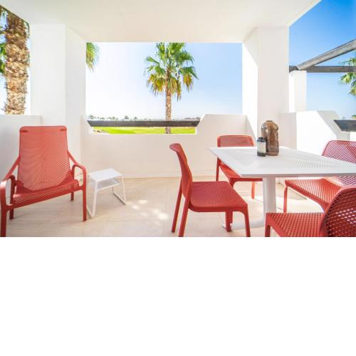NEW ! Las Terrazas de la Torre renovated firstline golfview apartment