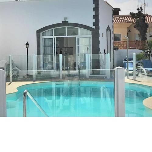 ■ NEW LOVELY VILLA - Pool, roof terrace, Fiber ■