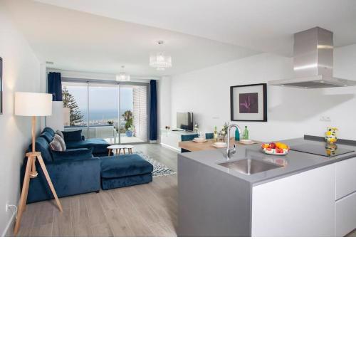 New modern apartment in Mijas
