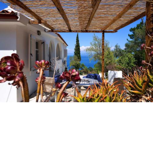 New! PaxosWhite Sea View Apartments & Studios!