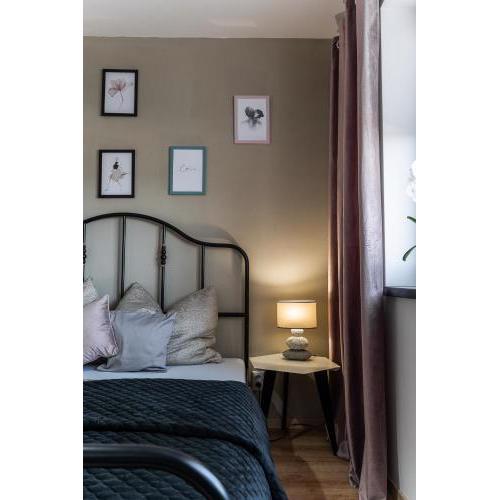 New Spacious Apartment with City View