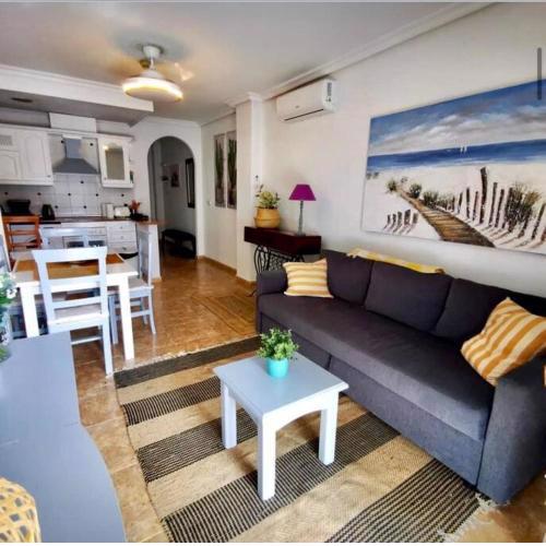 NEW Sunshine Apartment with pool