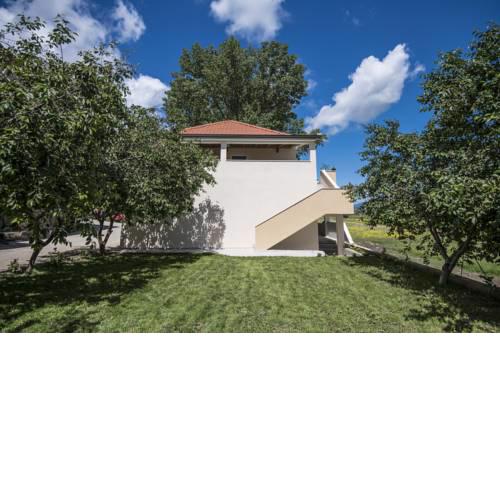 New Villa Sennia near the watermill