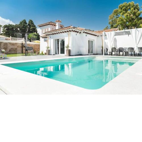 NEW Villa with private Pool by the beach & port