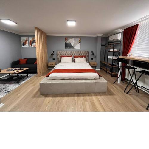 New West Suites