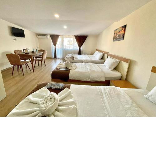 Newaz Suite Hotel