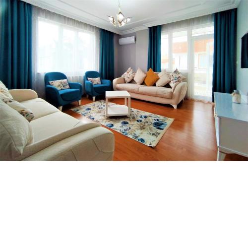 Newly Furnished Flat in the Heart of Antalya