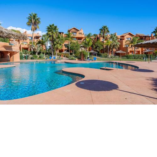 Newly furnished rental in Sotoserena, between Estepona and Puerto Banus