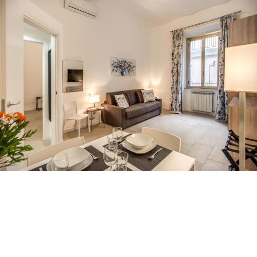 Newly Renovated Apartment by the Vatican