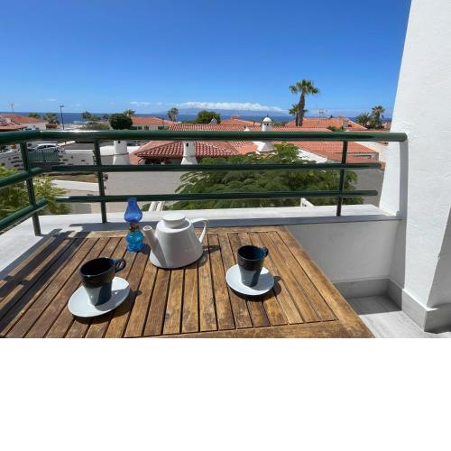 Newly renovated apartment with 2 terrace, 2 bedroom, 5min beach