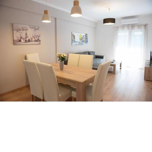 Newly renovated flat 500m from subway station (SKIATH_79)