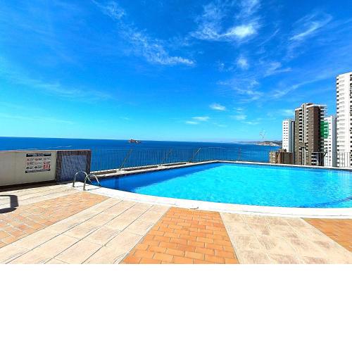 Newly renovated Two Bedrooms Apartment in Villa Marina