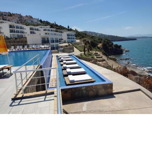 Ni Marin Hotel