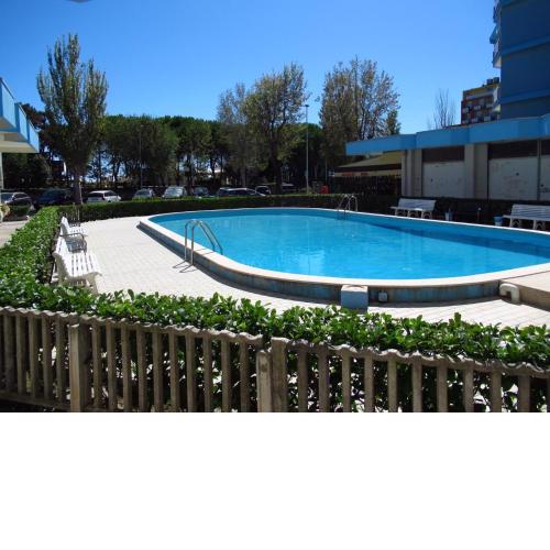 Nice Apartment for 5 people, good location by Beahost Rentals