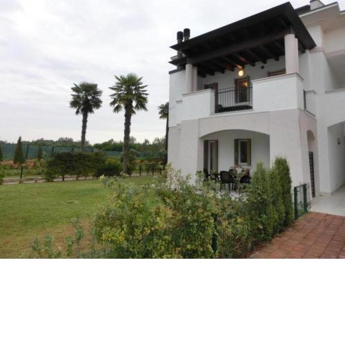Nice Apartment in a quiet area close to Bibione beach - By Beahost Rentals